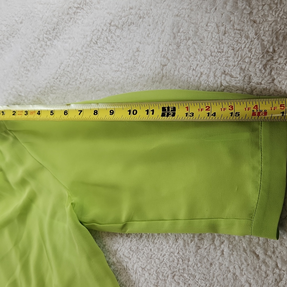 Vibrant Green Sheer Top NWT Size S Alison Sheri - Picture 11 of 11